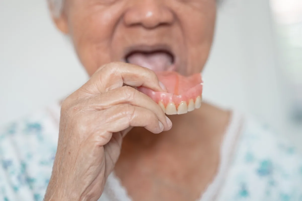 Complete & Partial Dentures treatment in Merced, CA